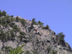 hikers_on_mountain2_thumb.jpg 9.6K