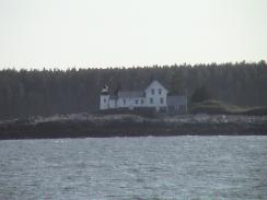 mark_island_lighthouse_thumb.jpg 5.7K